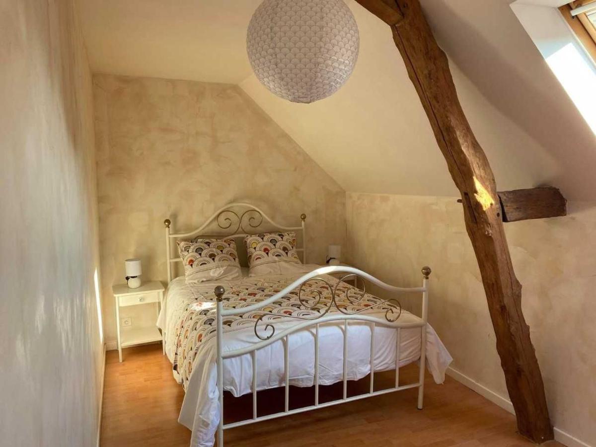 Maison De Village Avec Jardin, Parc Prive Et Box Fibre, Animaux Bienvenus, A 15 Min Du Mans - Fr-1-410-333 Mézières-sous-Lavardin 外观 照片